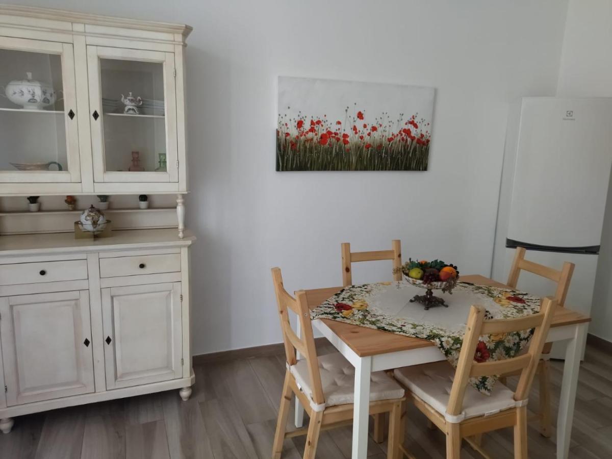 Casa Lucia Apartment Bari Bagian luar foto
